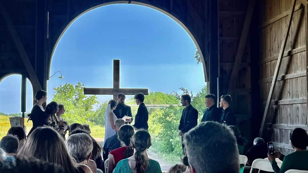 Wedding in the bridge