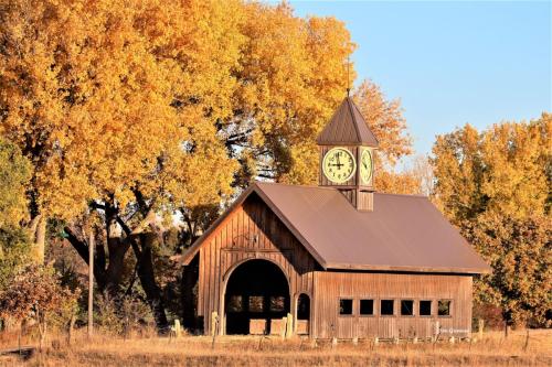 Covered bridge in the Fall